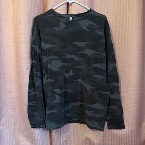 Athleta Grey Camouflage Long Sleeve Tee